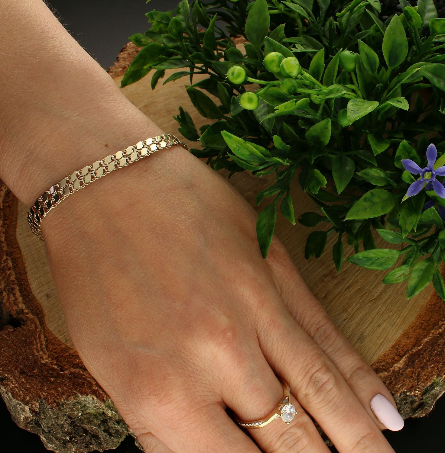 Bransoletka złota 333 podwójny biżuteryjny splot BR 1217 333. Bransoletka złota damska. Złota bransoletka na rękę. Złota bransoletka damska klasyczna. Bransoletka damska idealna na prezent. Damska bransoletka złota na każdą o (1).jpg